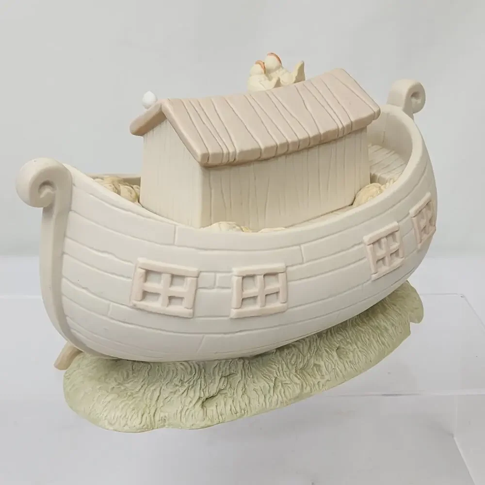 1992 Precious Moments Collection Noah's Ark Lit Porcelain 